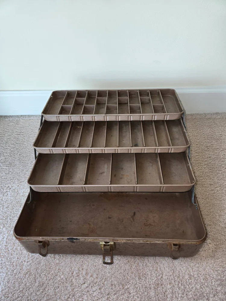 Vintage My Buddy Tackle Box image indicator(4)