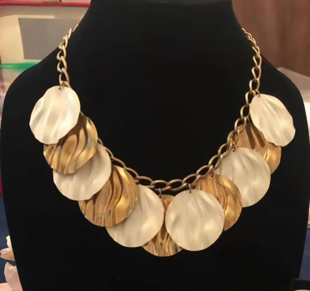 Vintage FAC Necklace image indicator(2)