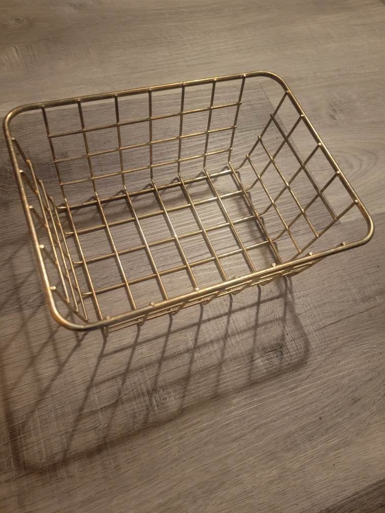 Set of Two Metal Wire Baskets - Rose Gold & Gold #freecycle - photo 3
