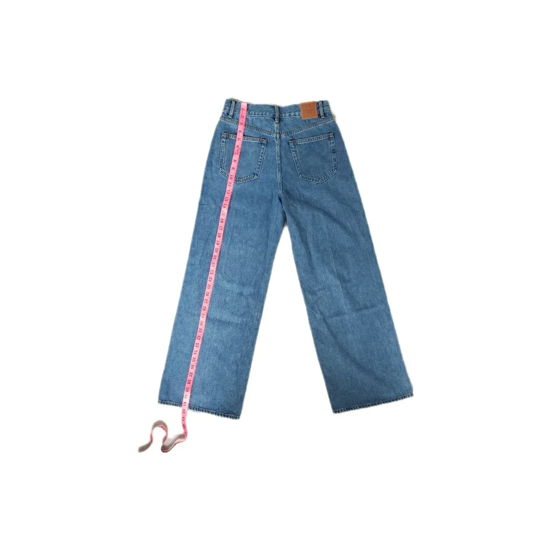 Toteme Highwaisted Wide Leg Jeans NWT - Size 28 image indicator(4)