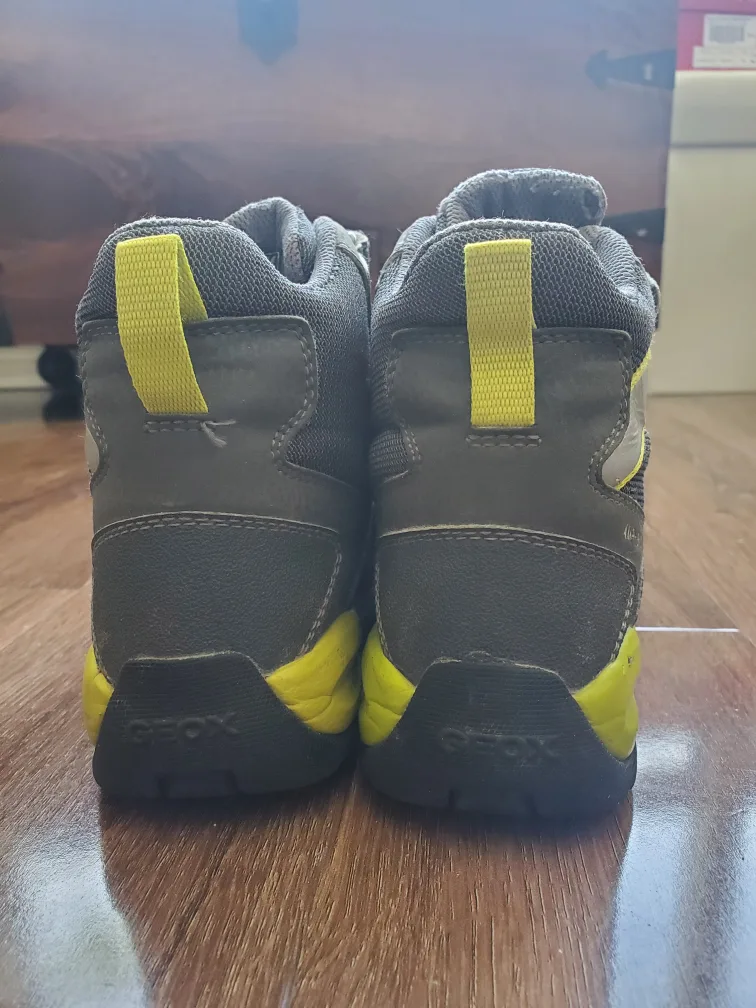 Geox Kids Amphiroi Winter Boots - Size UK 13/US 1 image indicator(4)