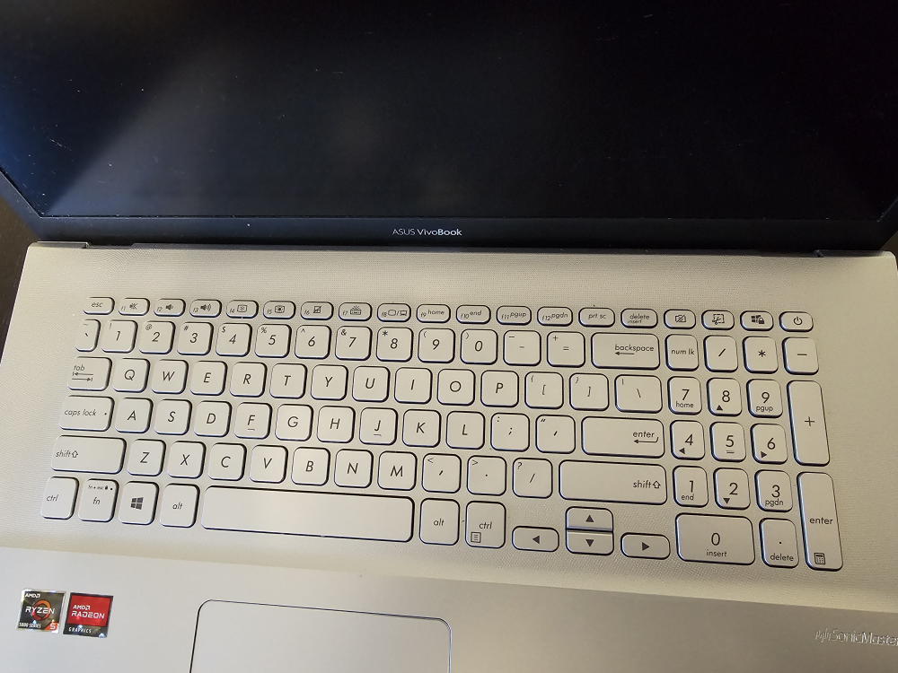 ASUS VivoBook AMD Ryzen 5 Laptop - photo 4