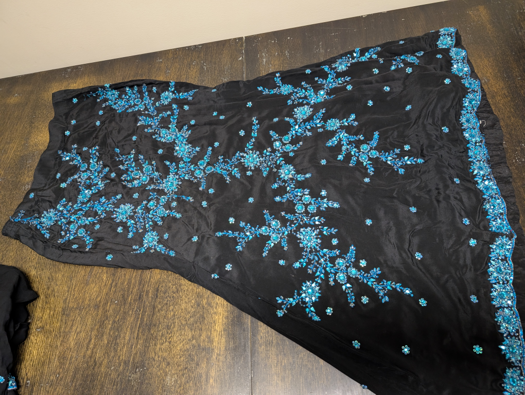 Stunning Black & Teal Beaded Lehenga Choli - photo 4