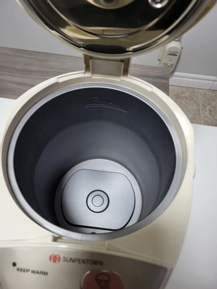 Sunpentown JP-430 Automatic Dispensing Hot Water Pot image indicator(4)