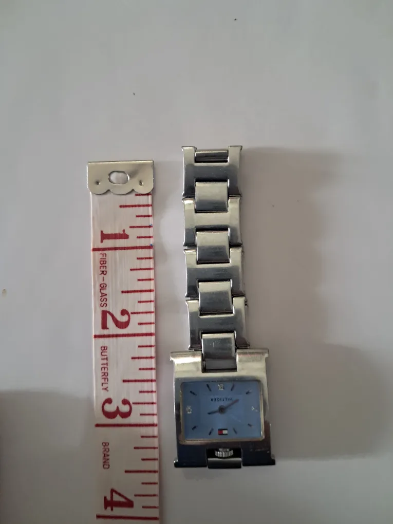 Tommy Hilfiger Women's Blue Face Watch image indicator(4)