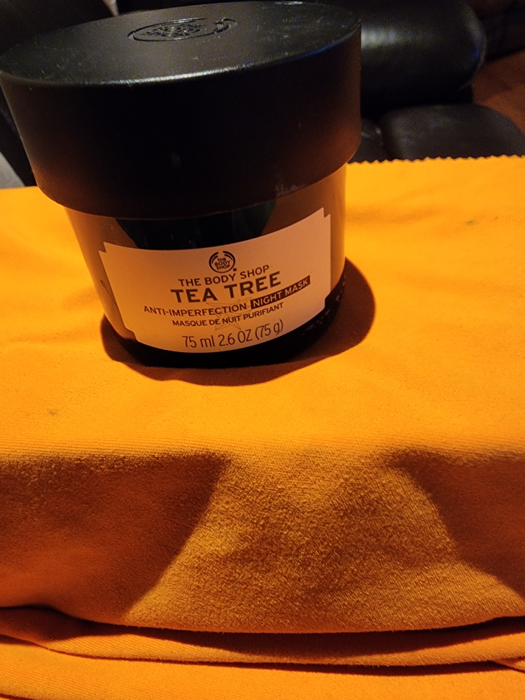 The Body Shop Tea Tree Anti-Imperfection Night Mask - photo 2
