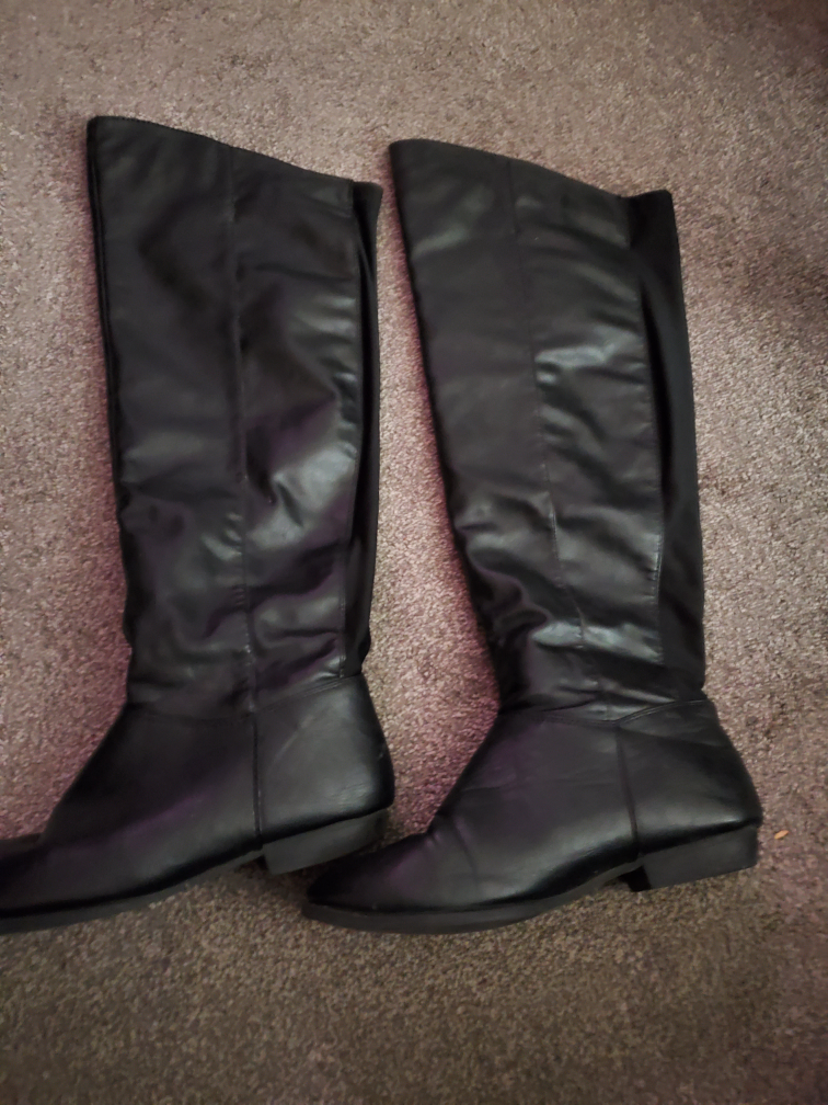 6 pair Women's Black Knee-High Boots