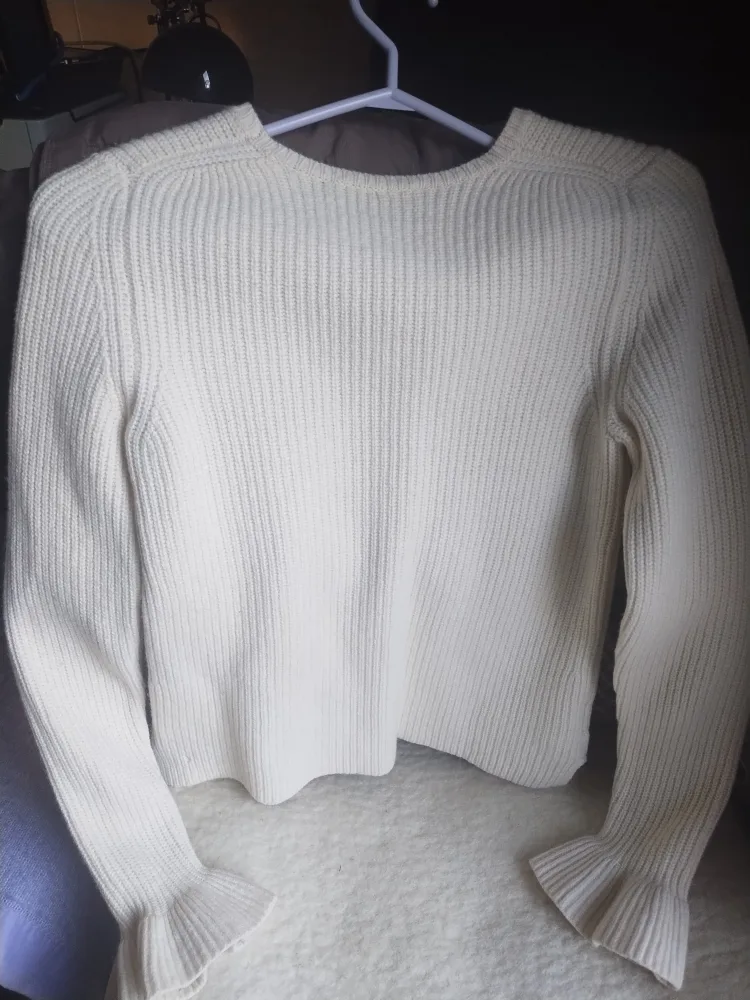 Ann Taylor wool & cashmere sweater size S image indicator(2)