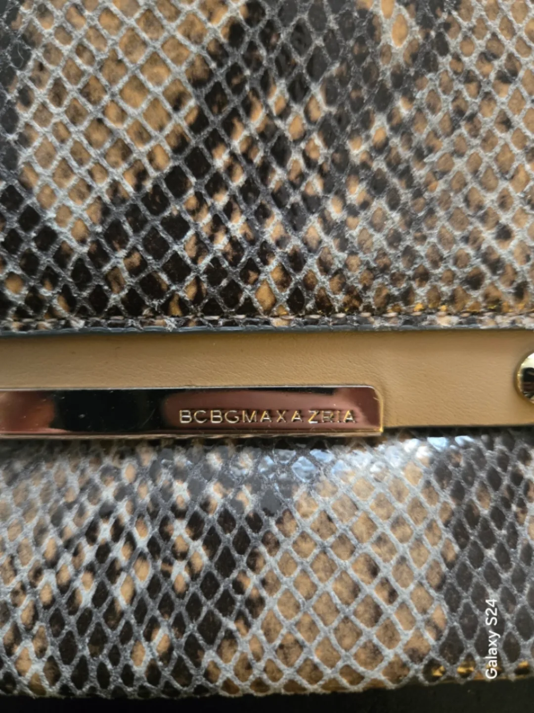BCBGMAXAZRIA Snakeskin Clutch image indicator(2)