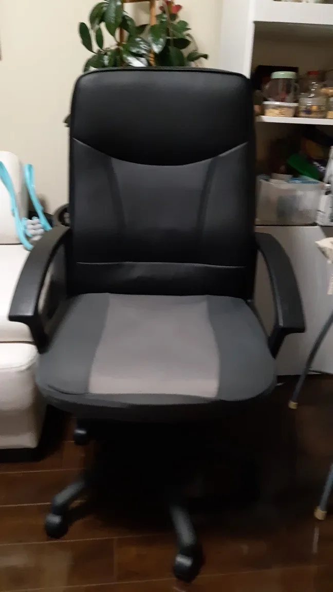 IKEA office Chair - Black and Grey in great clean condition image indicator(2)