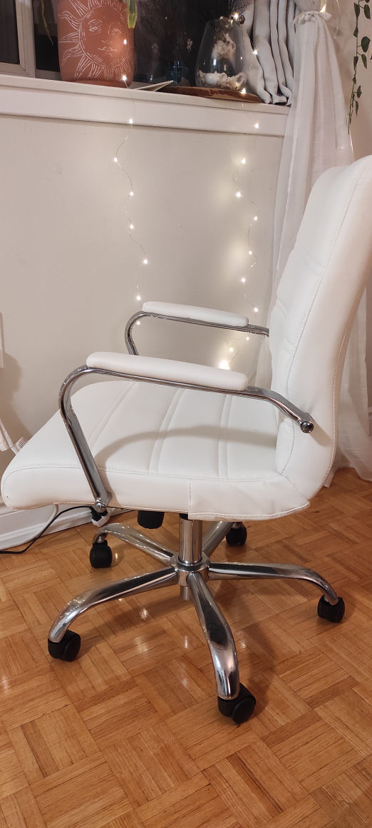 White Office Chair - photo 5