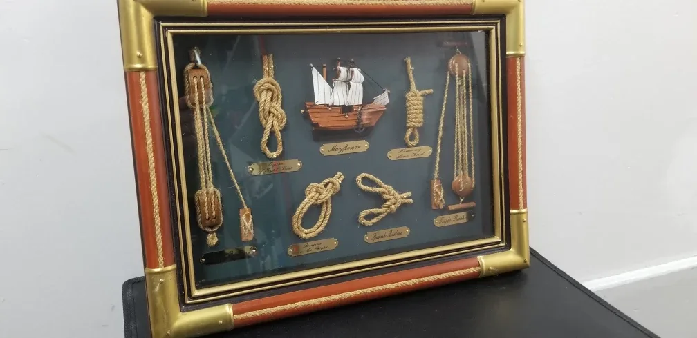 Nautical Knots and Ship Wall Decor image indicator(2)