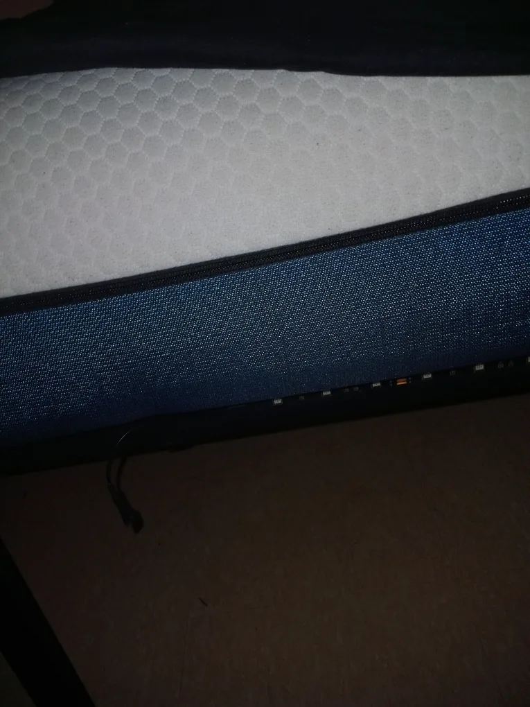 King Bed Frame and King Mattress NEED GONE ASAP image indicator(4)