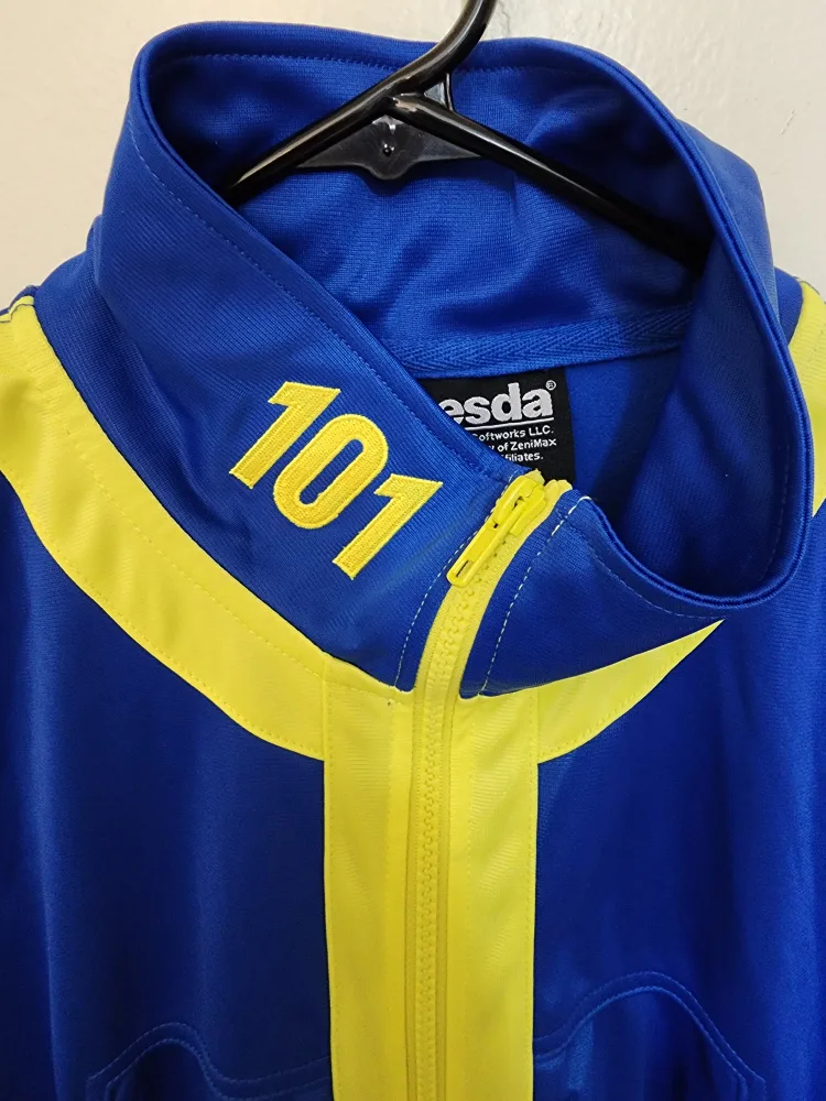 Fallout Vault 101 Track Jacket image indicator(2)