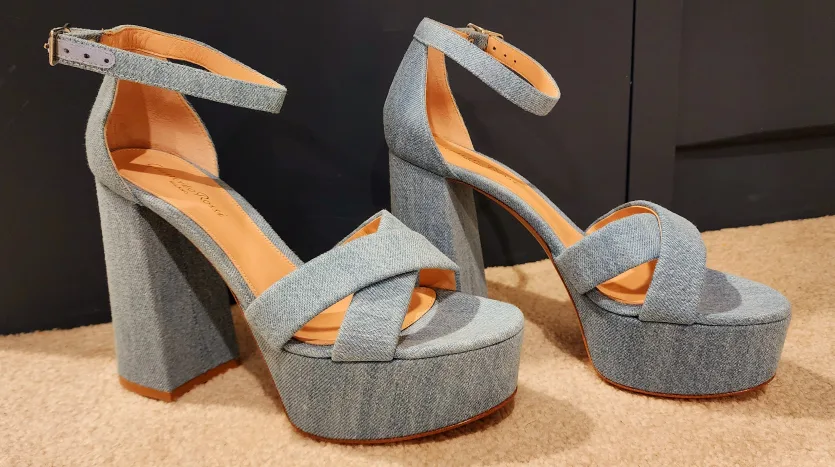 Gianvito Rossi Sheridan Denim Platform Sandals Size8 thumbnail