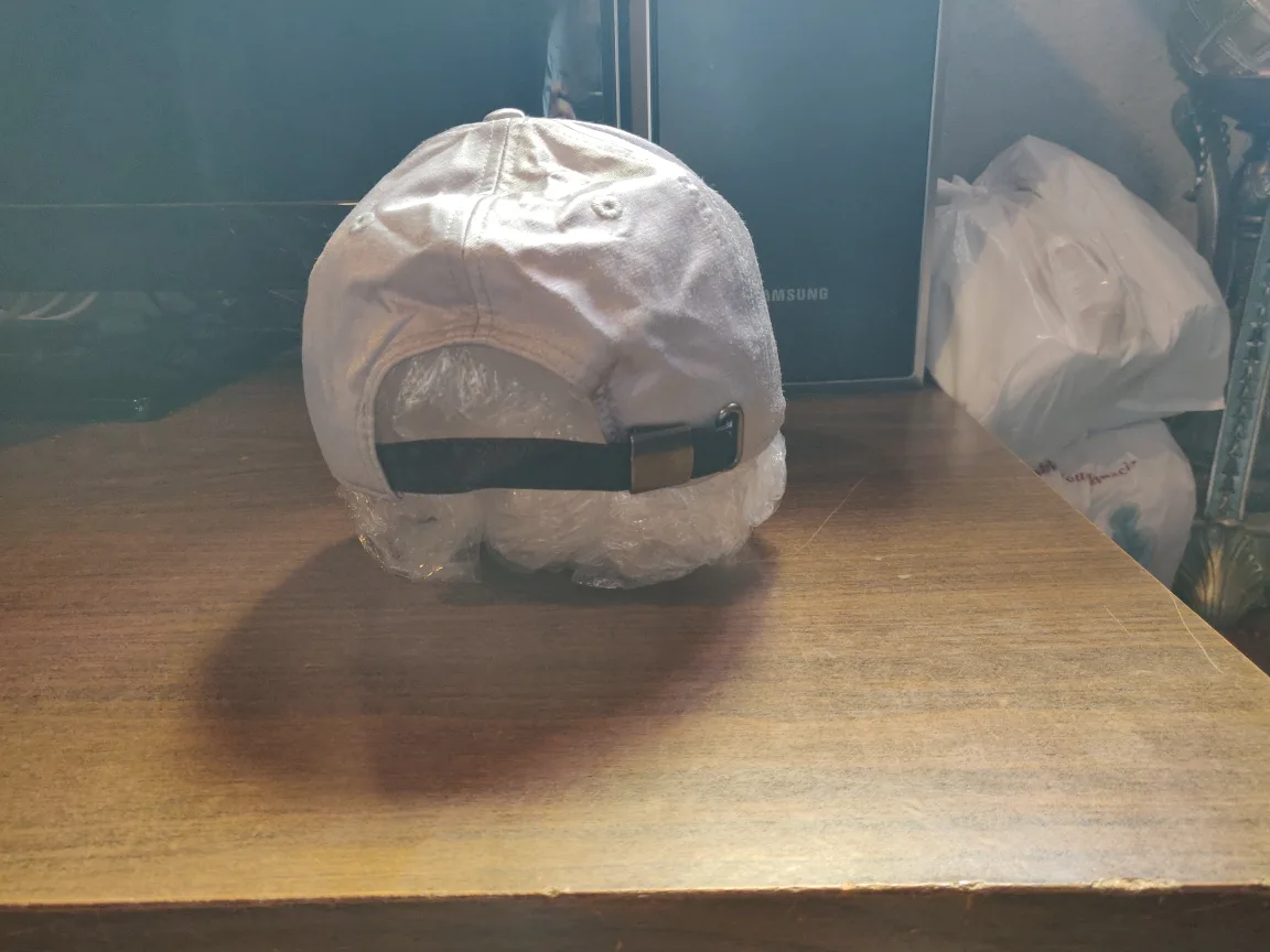 Mercedes F1 Hat image indicator(3)