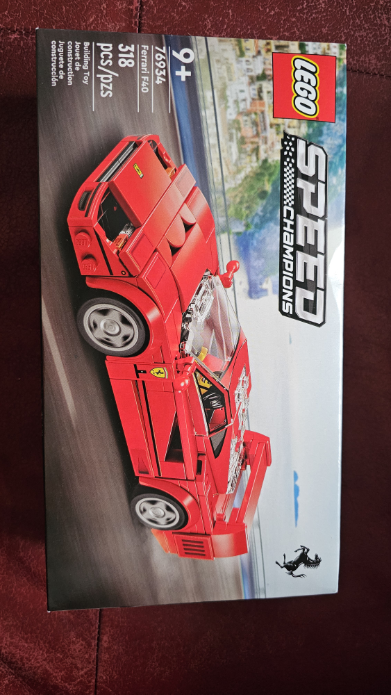 LEGO Speed Champions Ferrari F40 76934 Building Kit