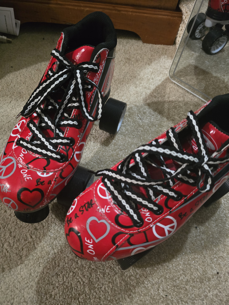 Heart Throb Roller Skates - Size Adjustable