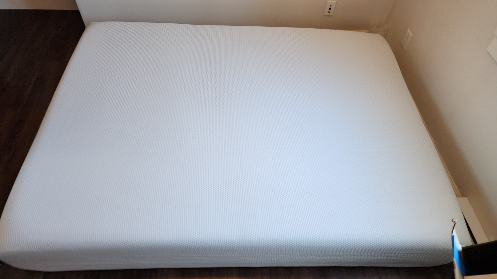 Queen Mattress - Excellent Condition