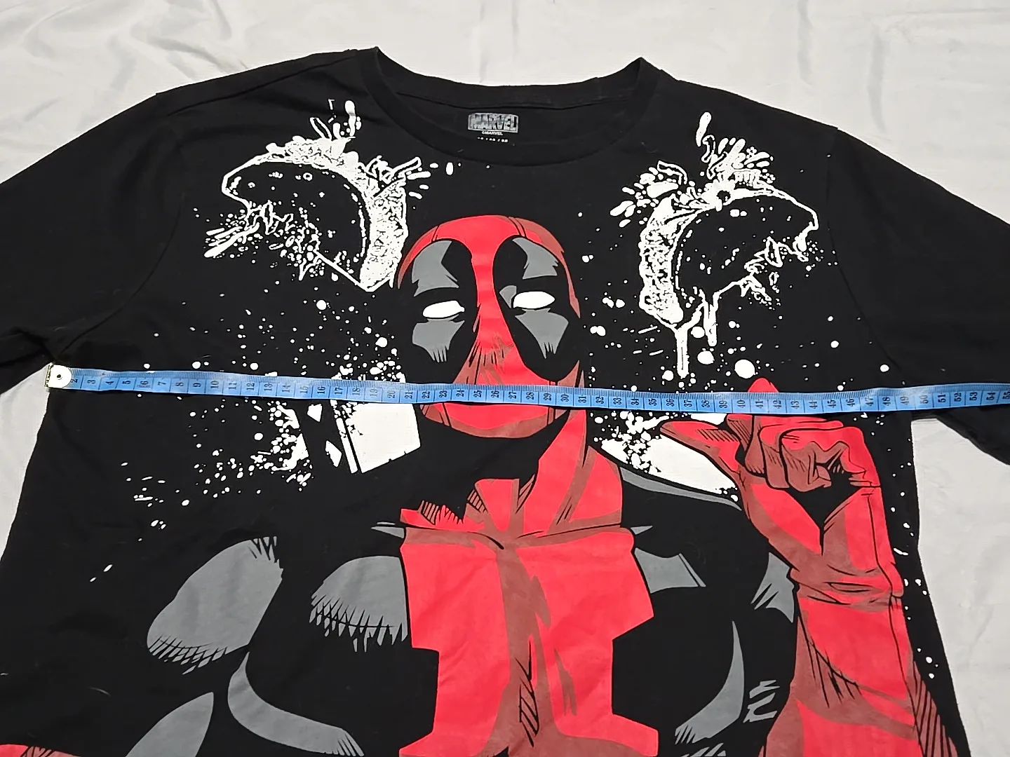 Men's Deadpool Marvel T-Shirt - Size Medium image indicator(5)