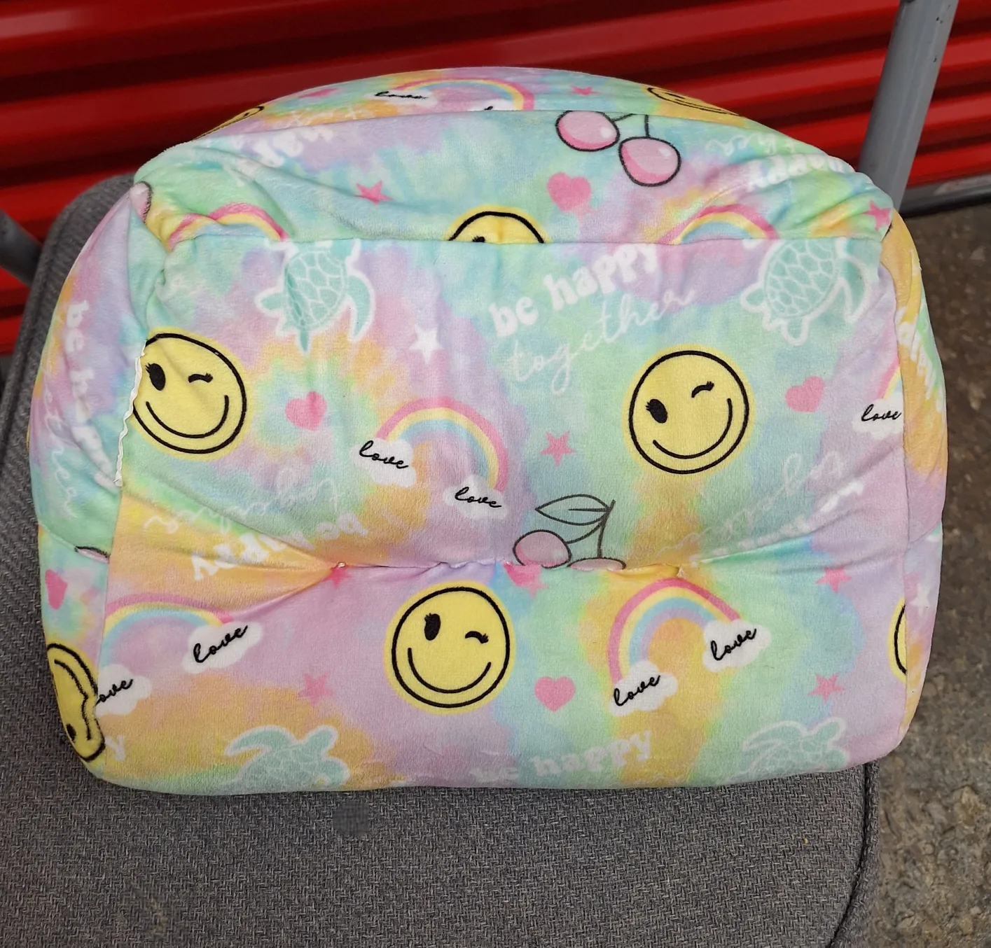 Smiley Face Tablet/Book Holder Cushion (Kit Cat Club rescue) image indicator(2)