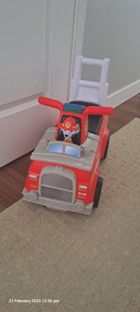 Paw Patrol Marshall's Fire Truck Ride-On Toy