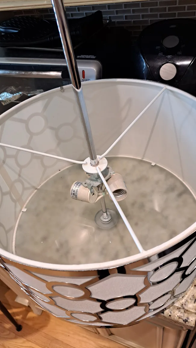 Modern Pendant with Drum Shade image indicator(3)