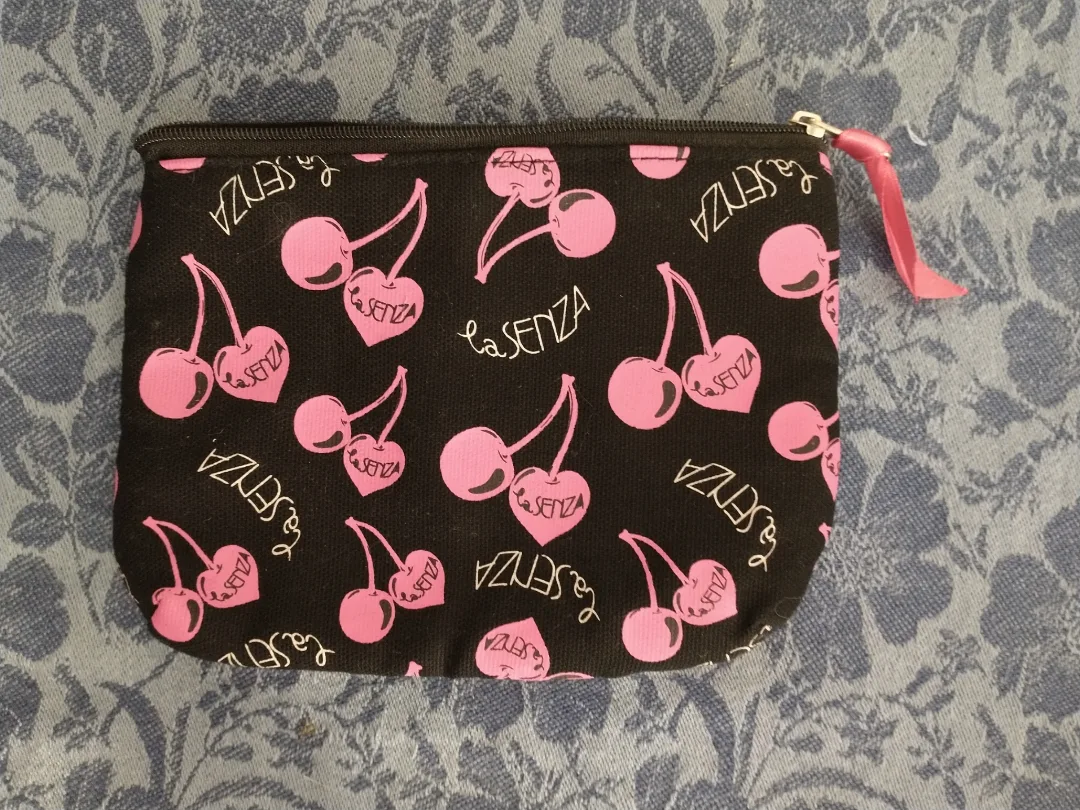 La Senza small zippered bag with cherry design #freecycle thumbnail