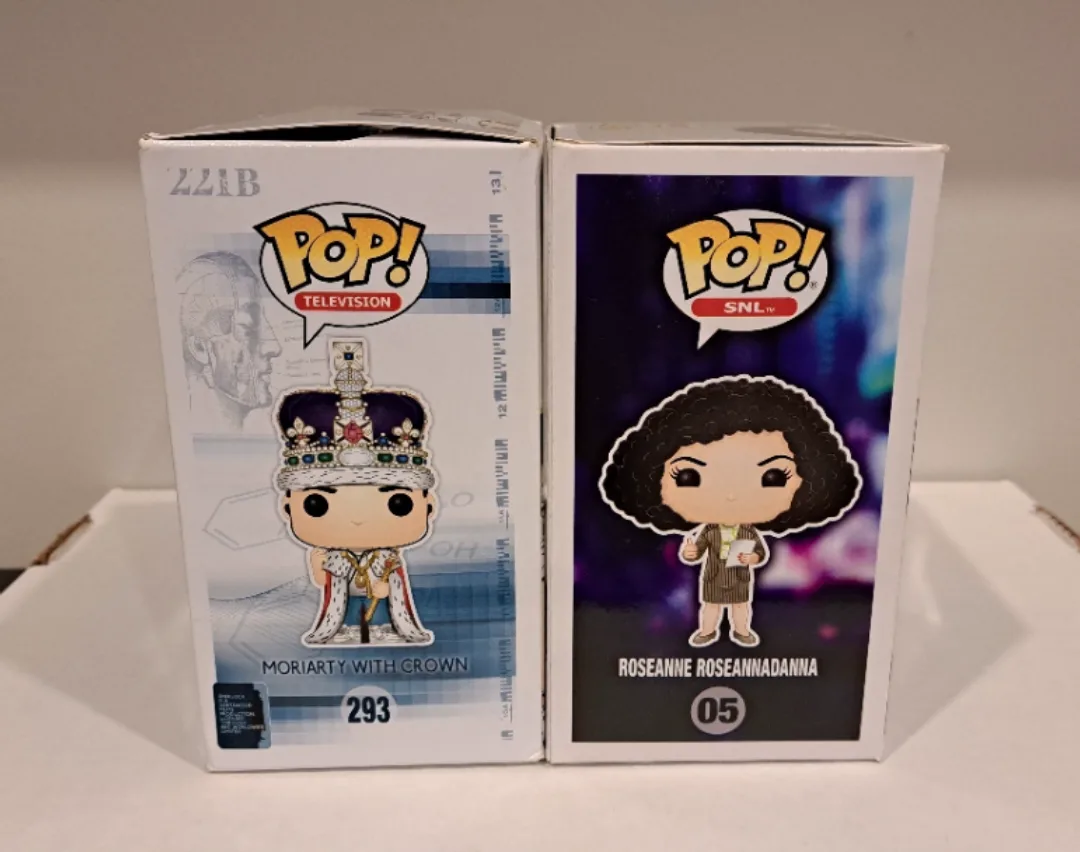 Sherlock Moriarty 293 & Roseanne Roseannadanna 05 image indicator(4)