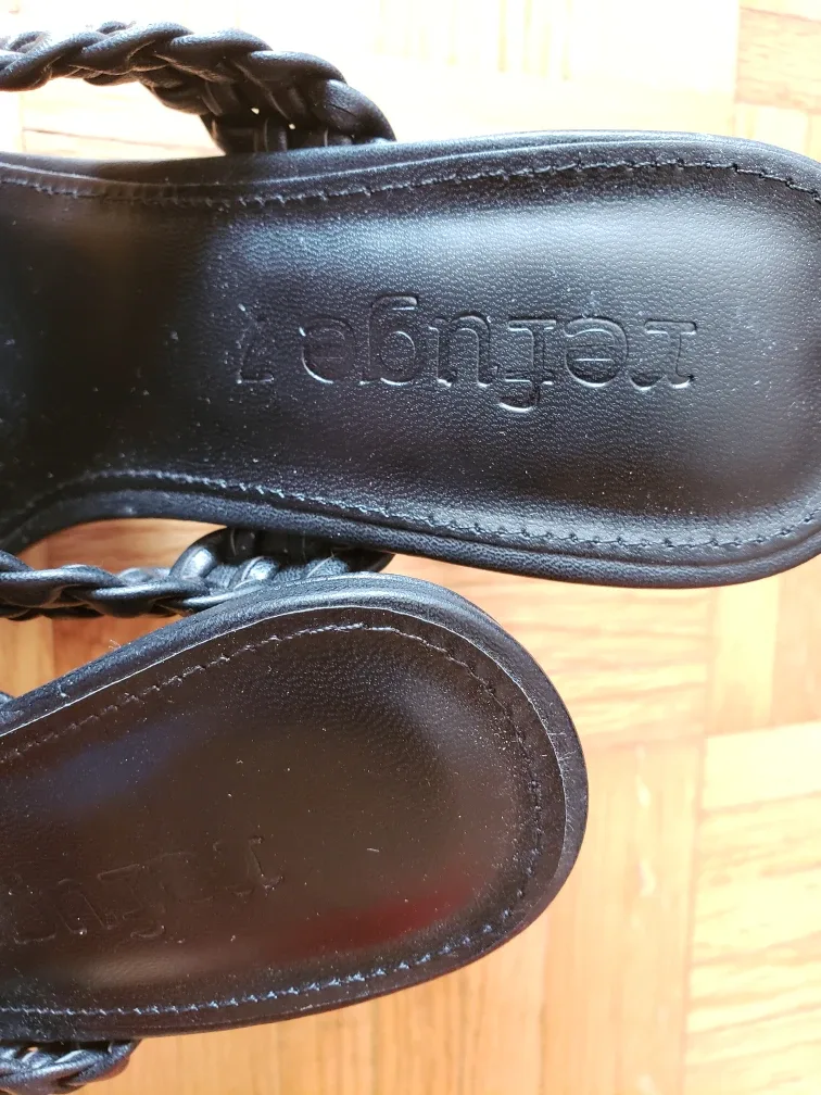 Black braided heeled sandals image indicator(3)