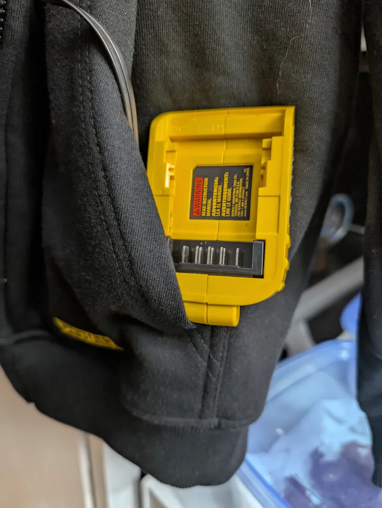 Dewalt Heated Hoodie, L size, nee image indicator(4)