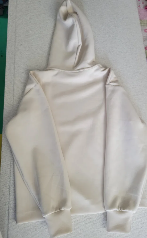 Cream-coloured Uniqlo Hoodie - XS/TP image indicator(2)