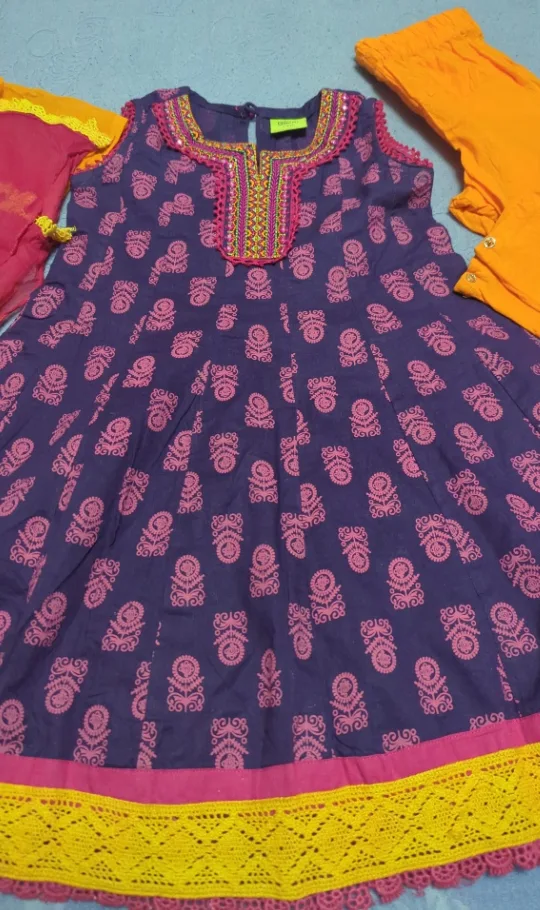 Girls' Purple and Orange Indian salwar suit image indicator(3)