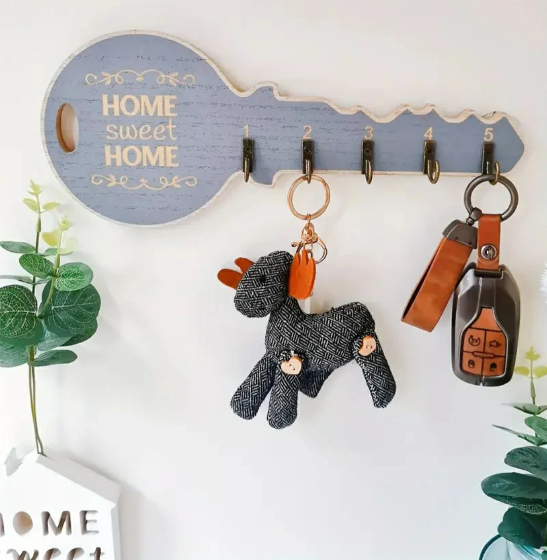 Key-shaped Wall-mounted Key Holder - photo 3