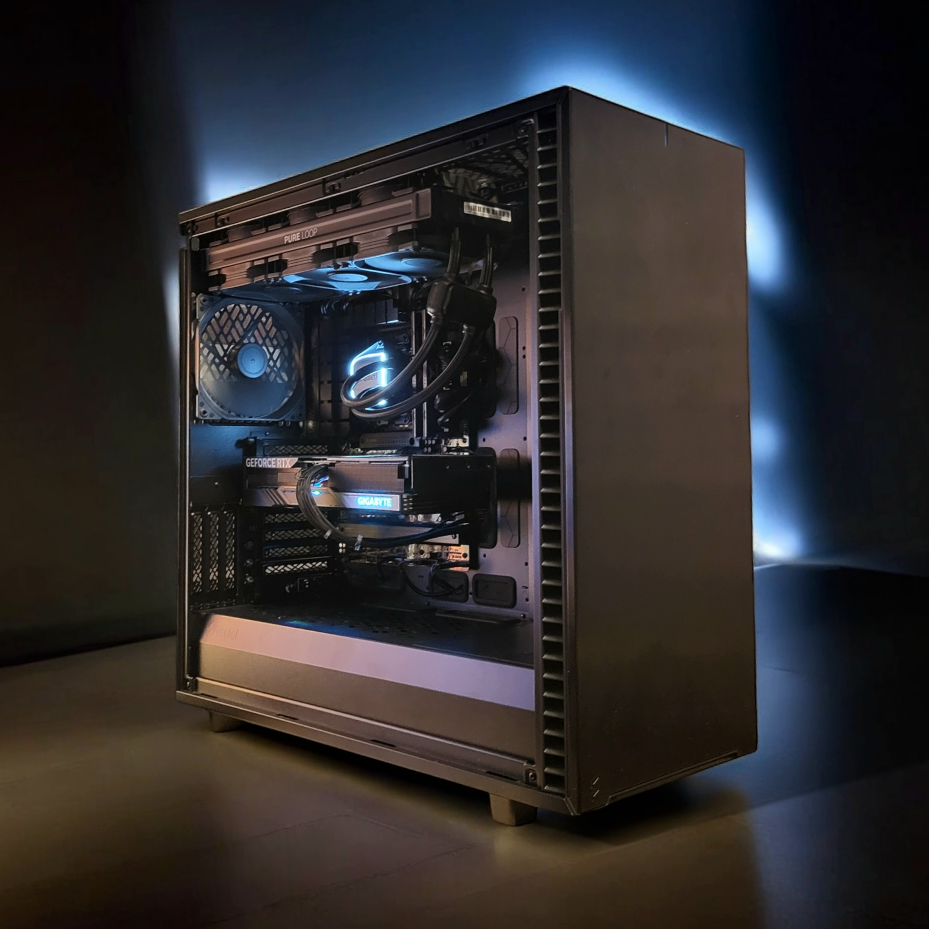 RTX 4070 Gaming PC - Ryzen 7 7800X3D - 32GB Ram - photo 2
