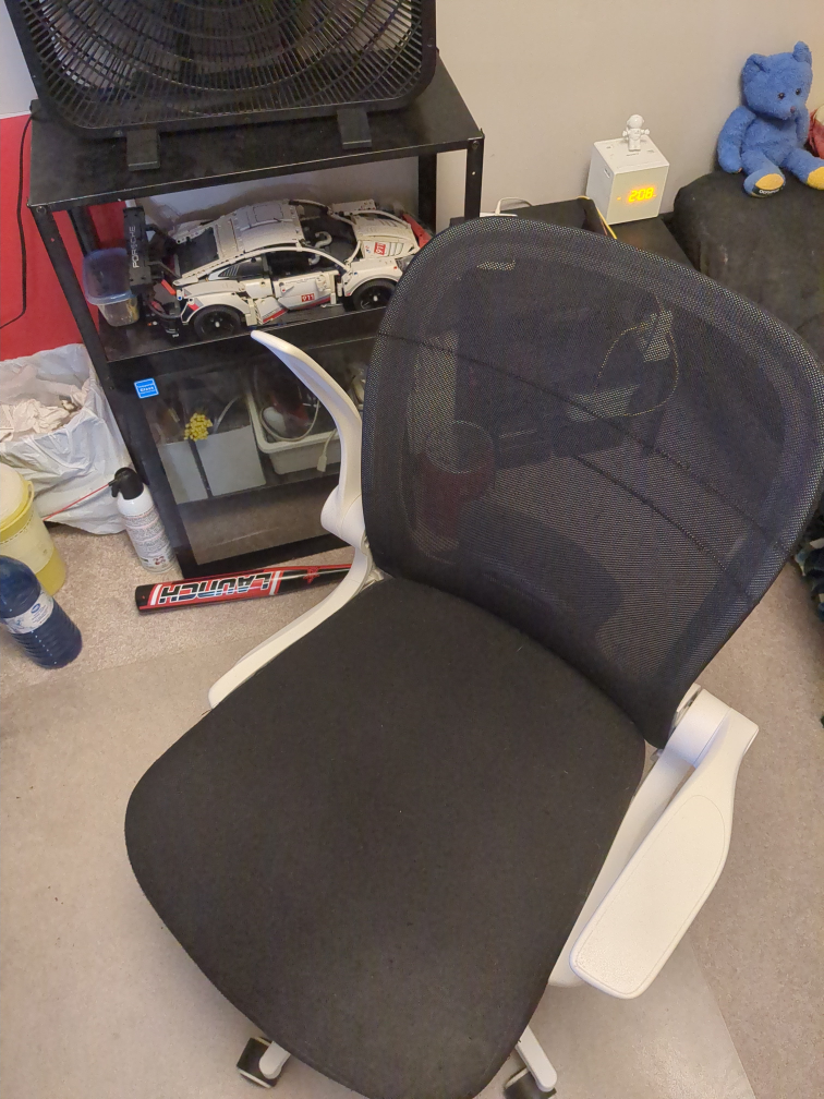 Office Chair - Mesh Back, White Frame