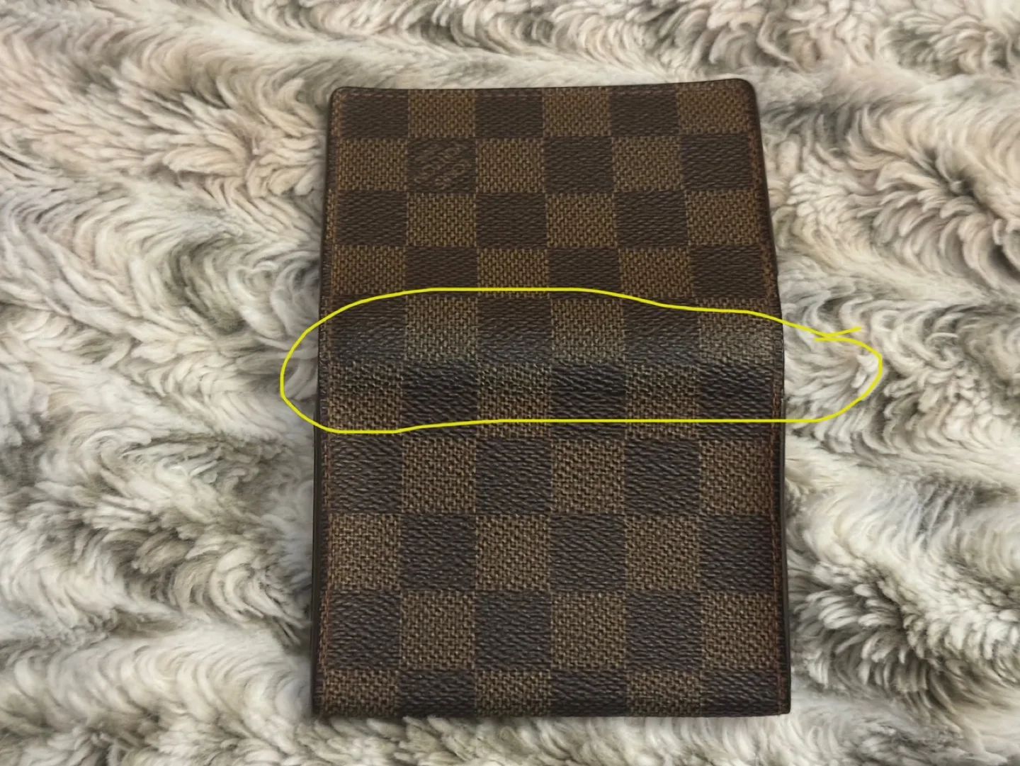 Louis Vuitton Damier ebene Card Holder image indicator(4)