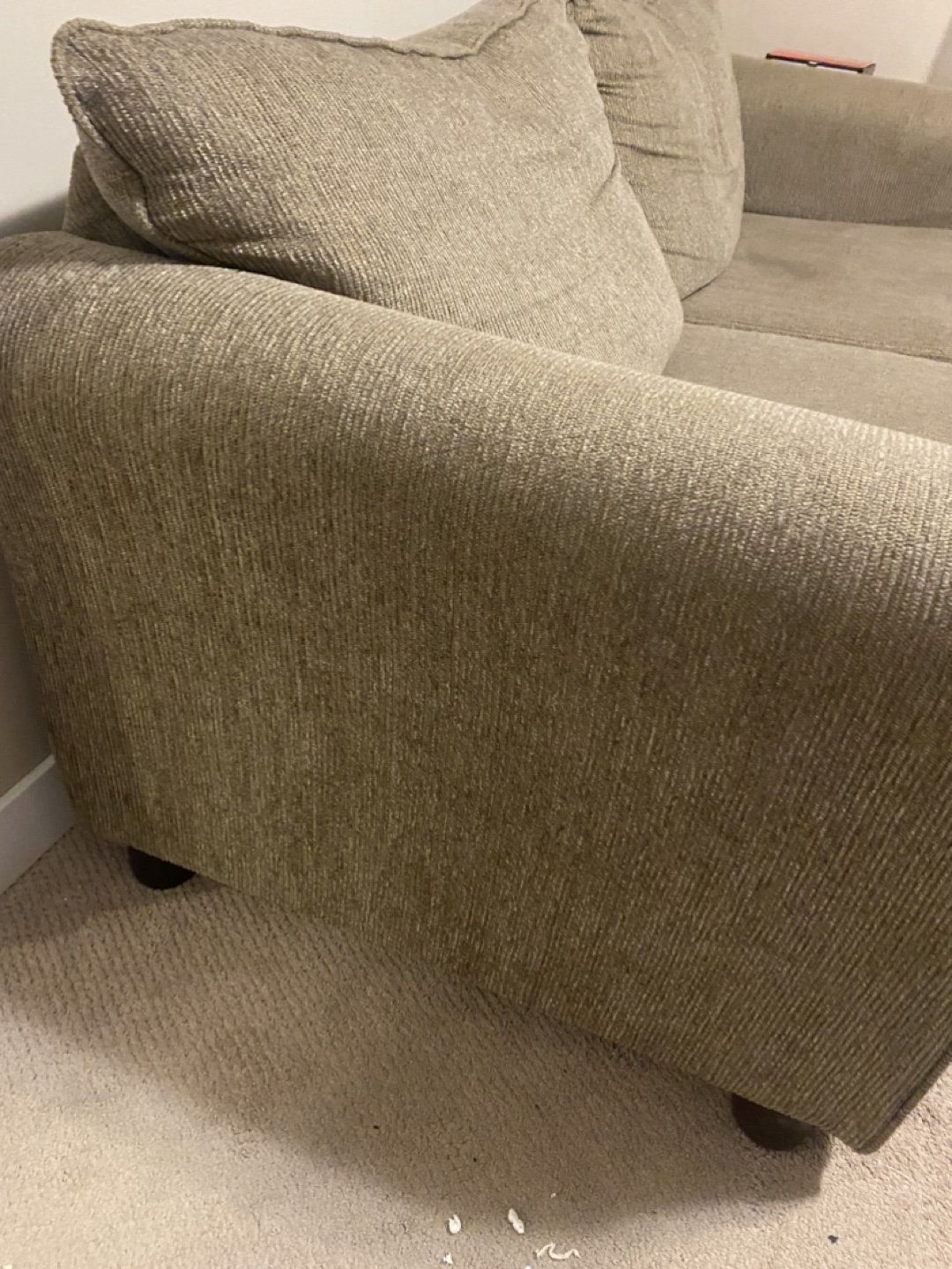 Couch with pull out bed - photo 3