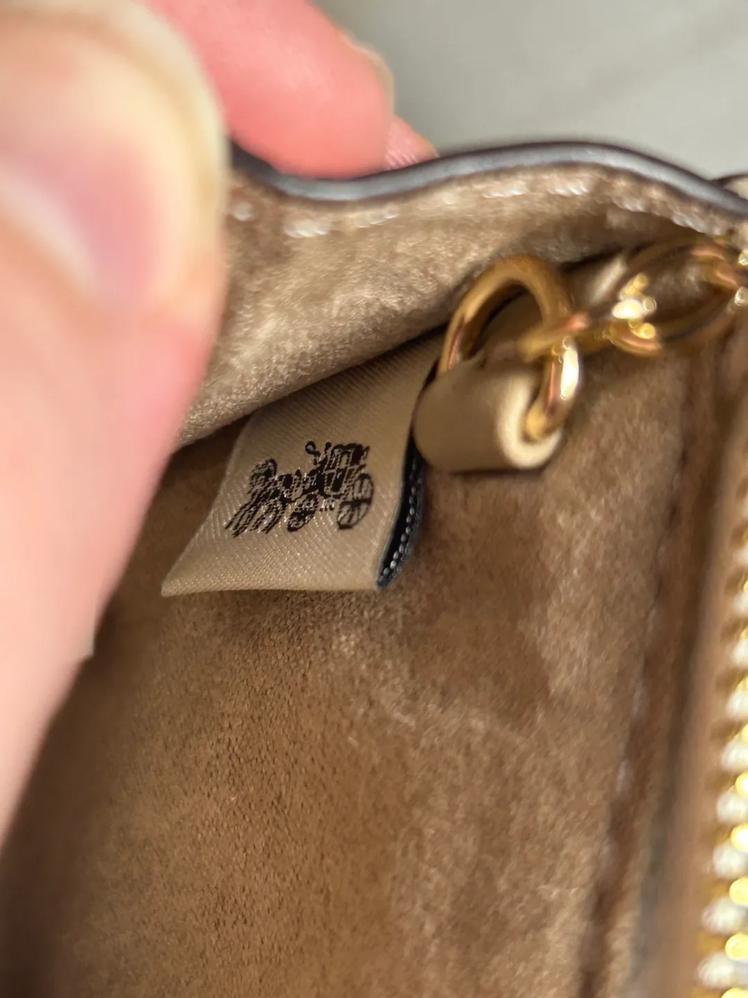 New Coach Leather Wallet image indicator(8)