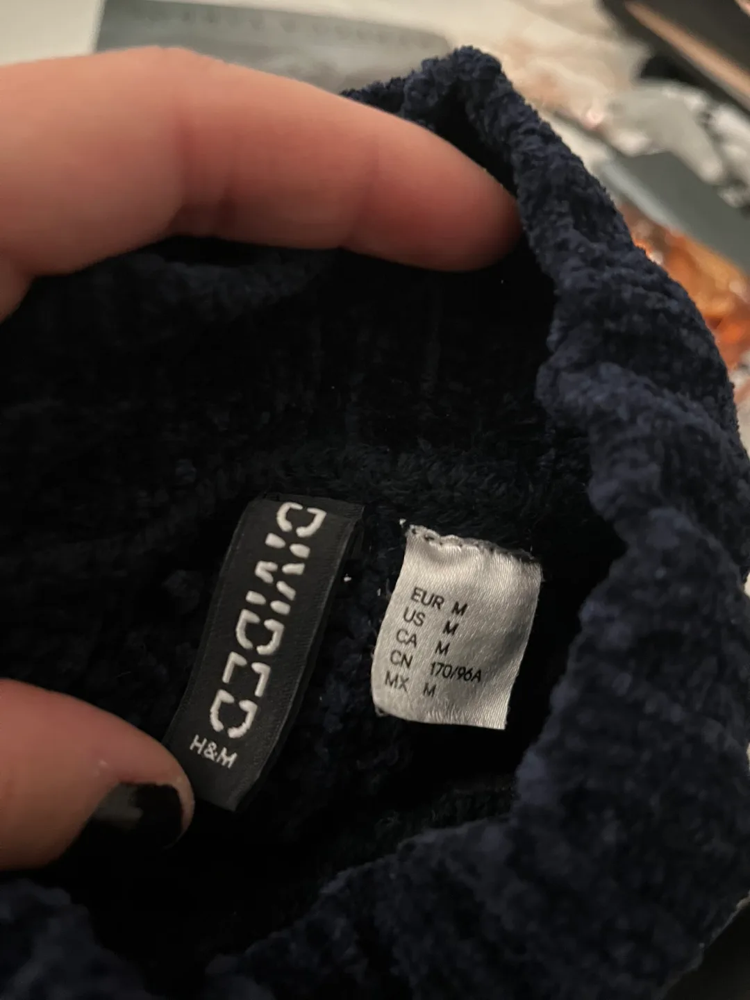 H&M Divided Mock Neck Knit Sweater - Size Medium image indicator(3)