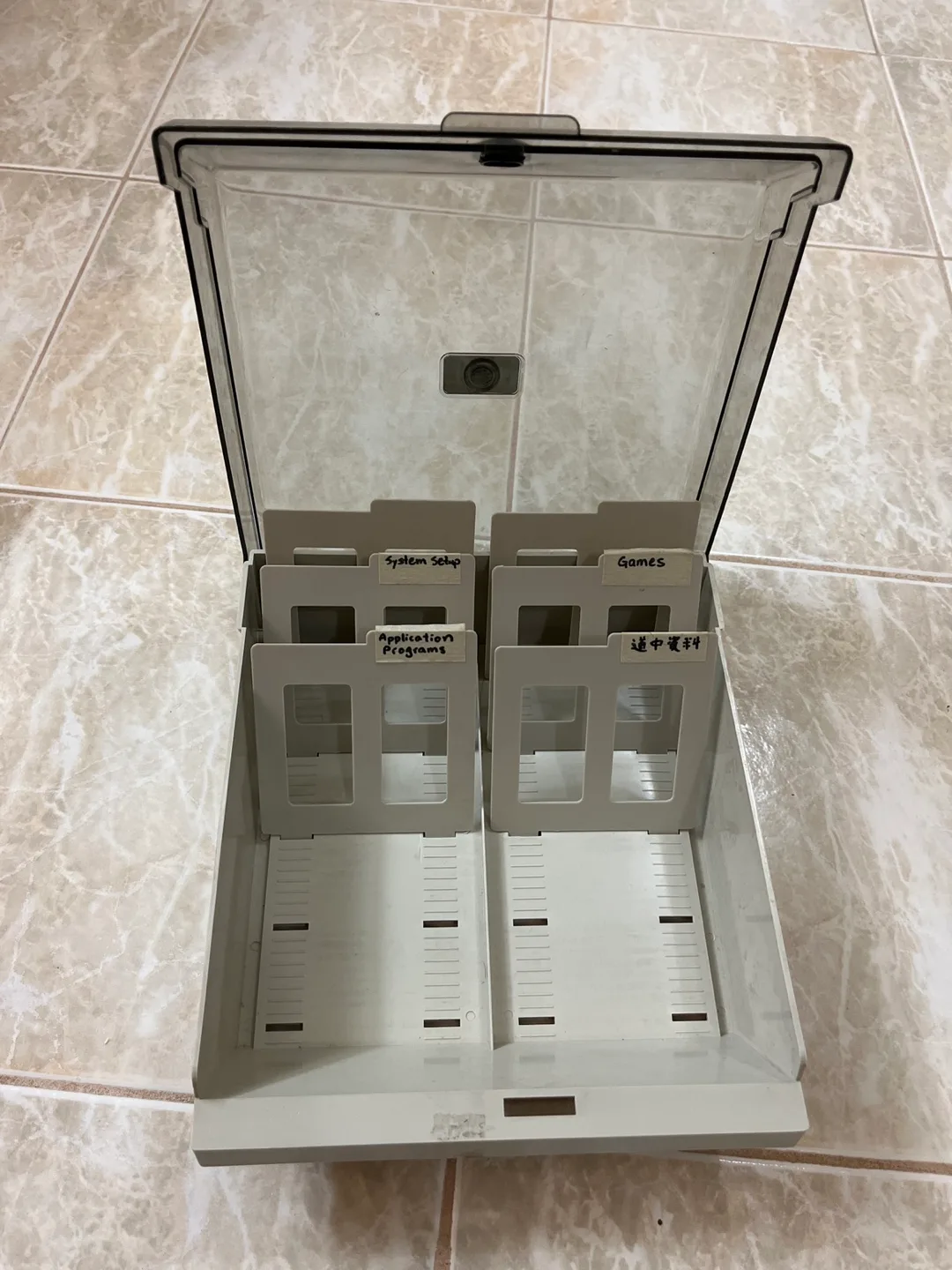 Vintage AT&T 3.5 inch Floppy Disk Storage Case image indicator(3)