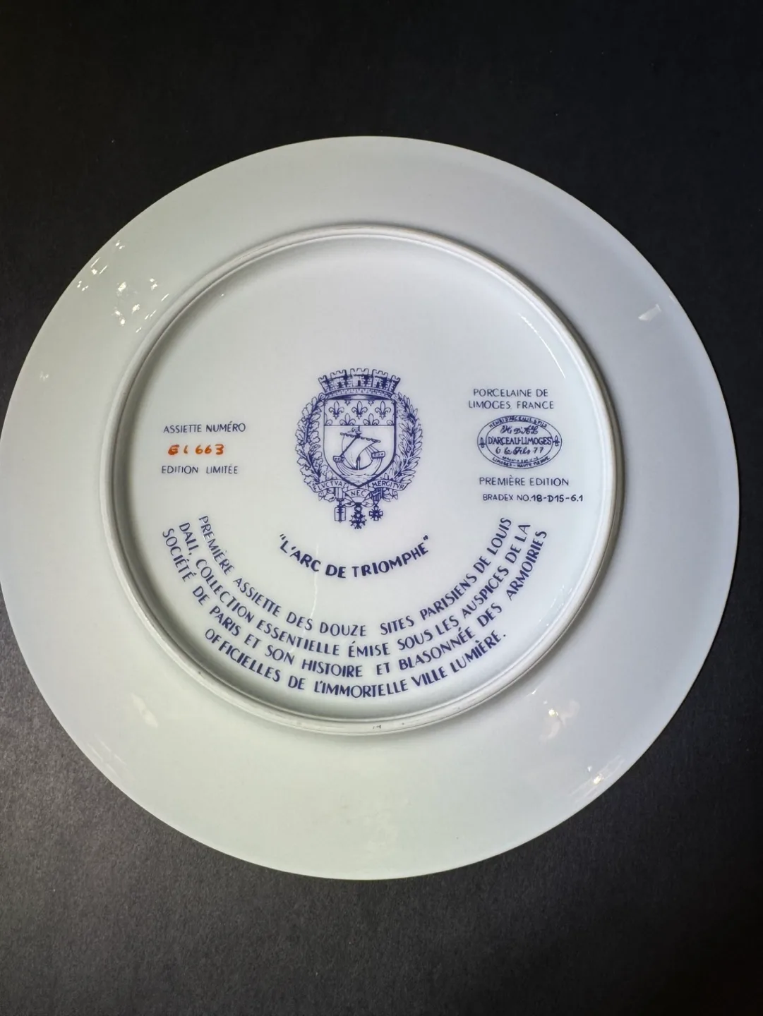 Limited Edition Louis Dali Plate - Arc de Triomphe image indicator(2)