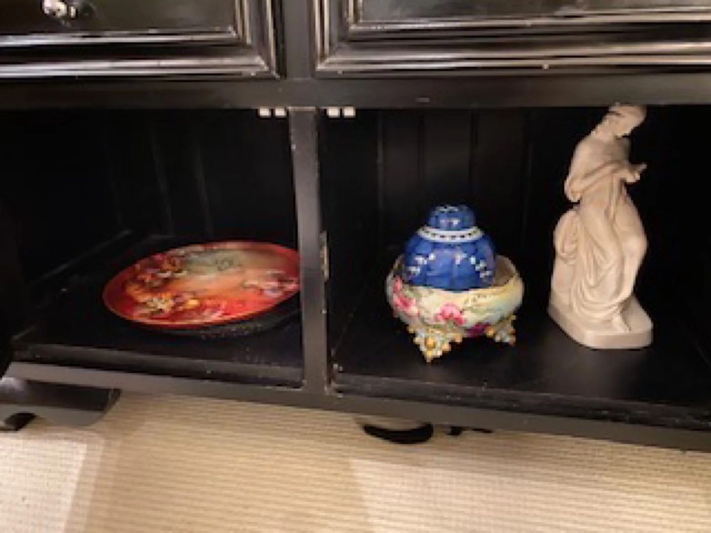 Black Wooden Buffet Cabinet image indicator(5)