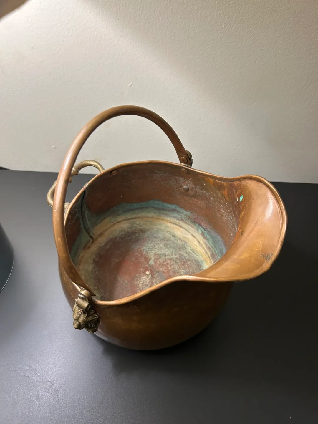 Antique Copper Coal Hod with Lion Head Accents image indicator(2)