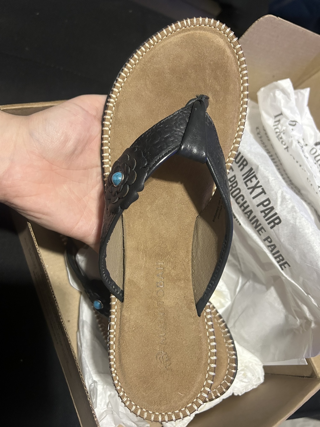 Manitobah Wasaga Flip Flops - Black - Size 9 - photo 2