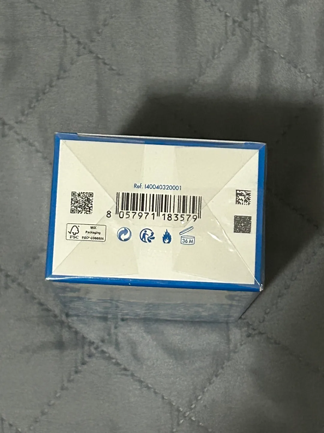 Dolce & Gabbana Light Blue Summer Vibes Eau de Toilette for Men image indicator(3)