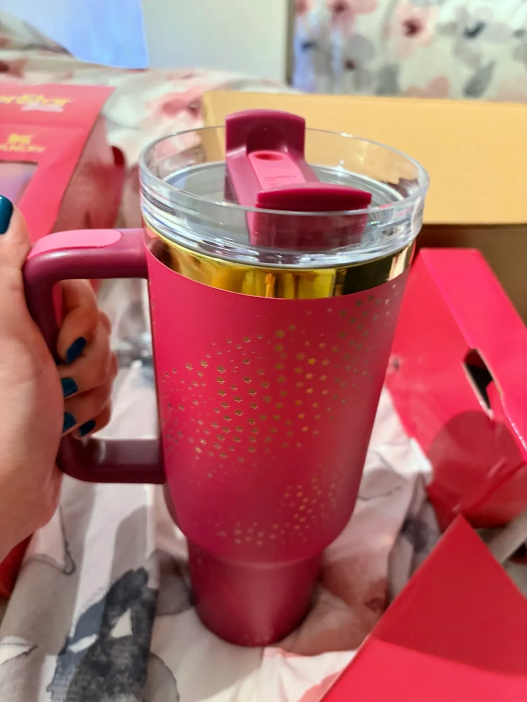 ‼️ SALE Stanley Barbie Superstar ‼️ image indicator(3)