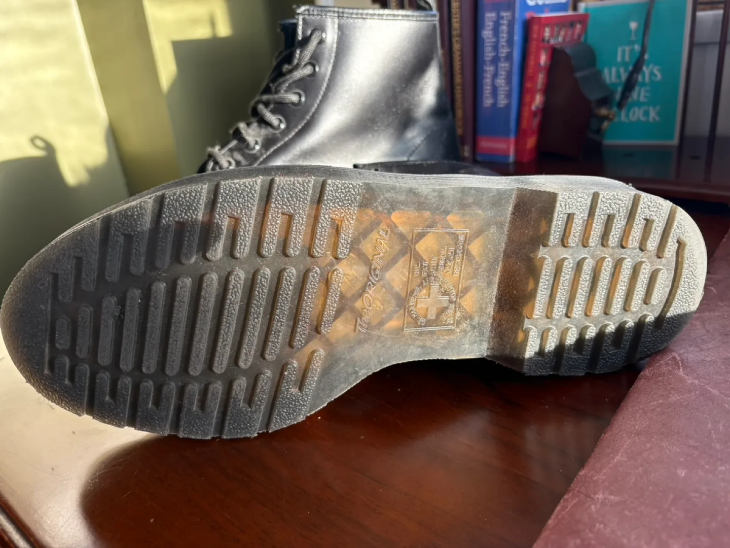 NEW Dr. Martens 101 6-Eye Boots image indicator(2)