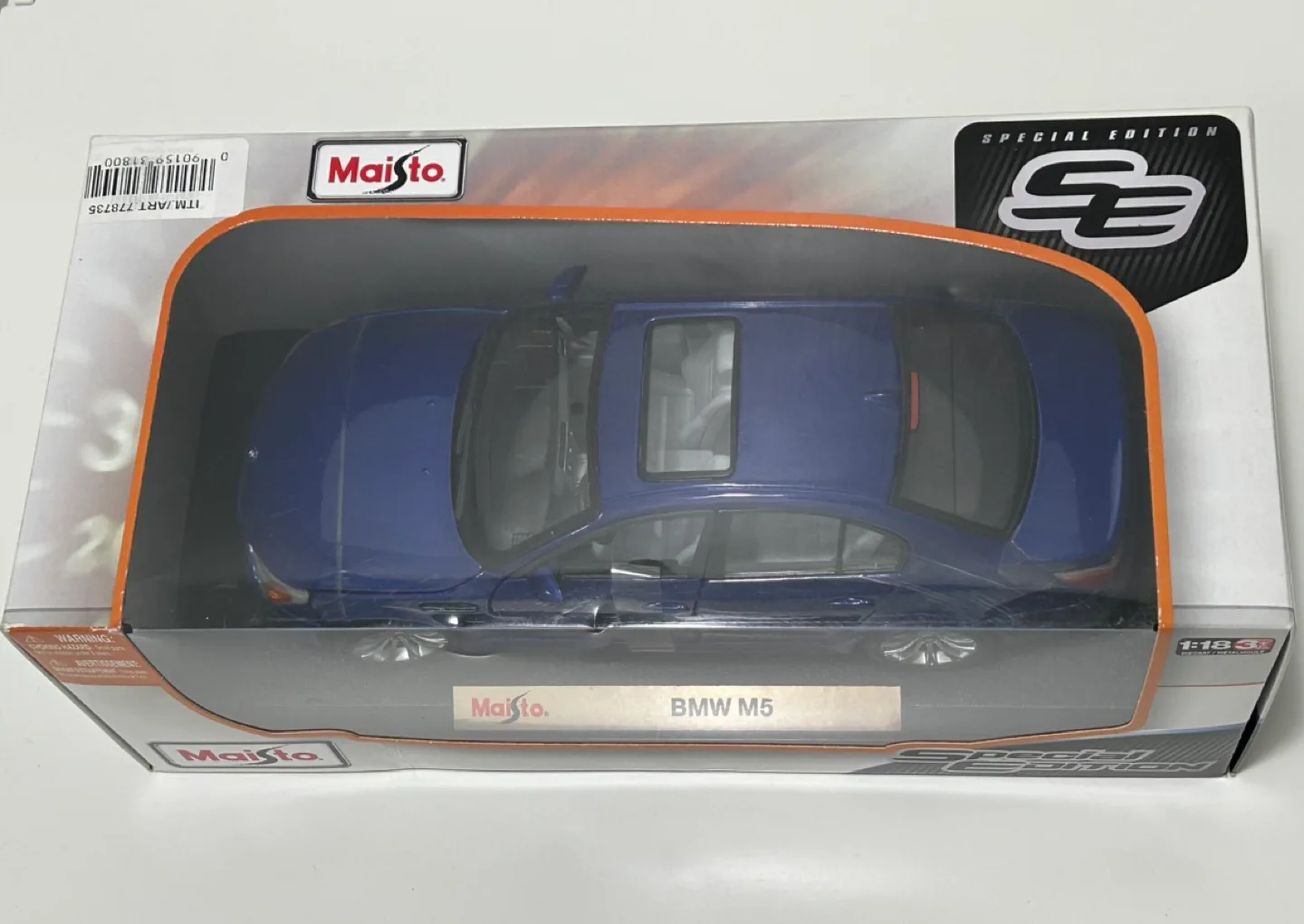 Maisto 1:18 Die Cast Model BMW M5 image indicator(3)