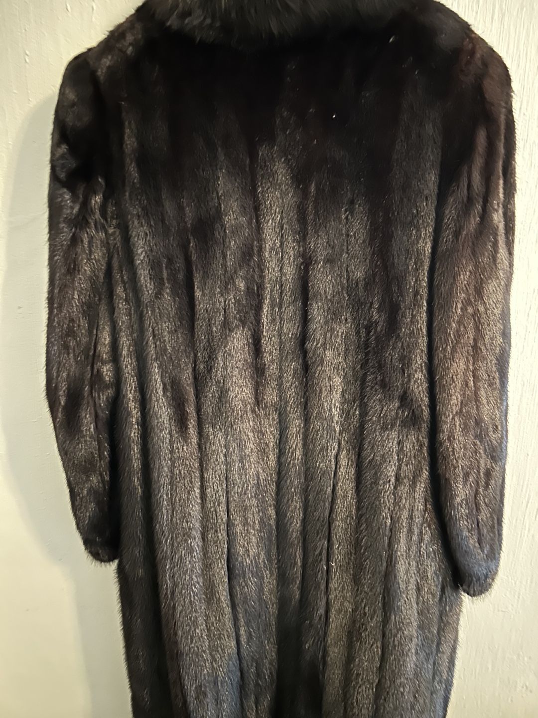 Black Mink Fur Coat - photo 2